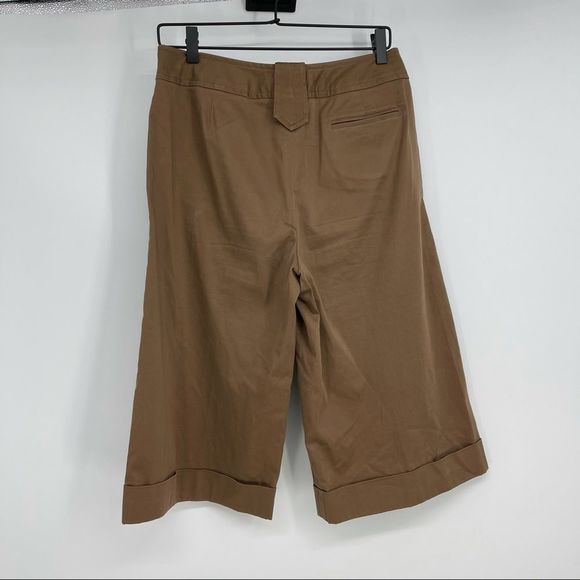 Larry Levine Brown Wide-Leg Stretch Capri Pants | Size 8 - Picture 7 of 9
